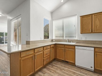 5658 Hunting Creek Way, Sparks, NV 89436 Photo