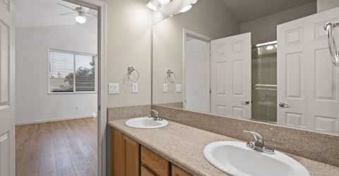 5658 Hunting Creek Way, Sparks, NV 89436 Photo
