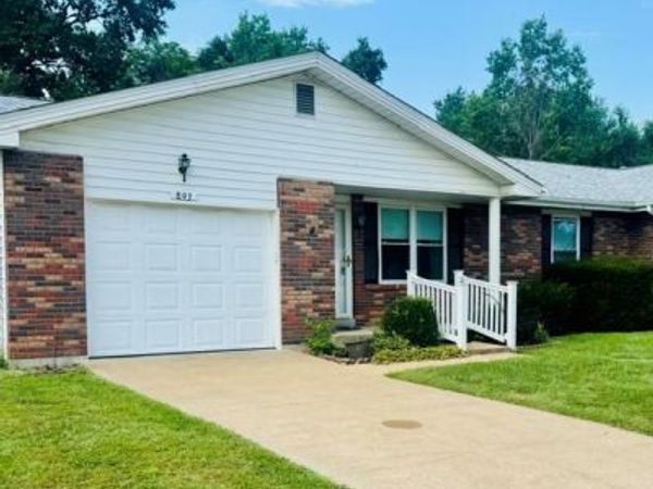 893 Woodridge Drive, Arnold, MO 63010