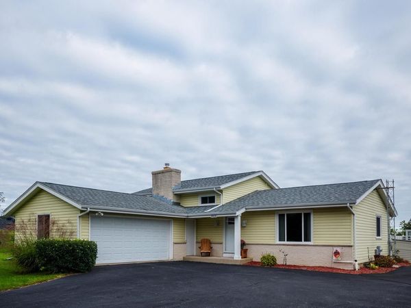 30126 Ketterhagen ROAD, Burlington, WI 53105