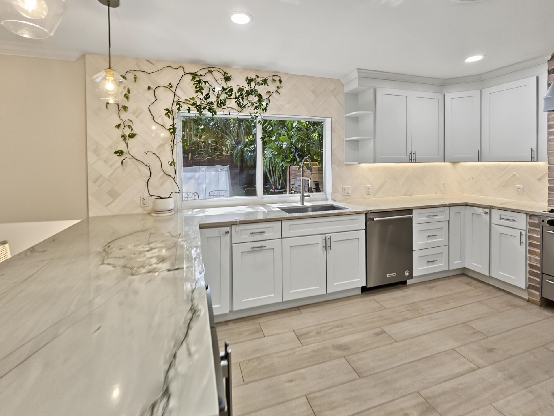 2411 S Olive Avenue, West Palm Beach, FL 33401 Photo