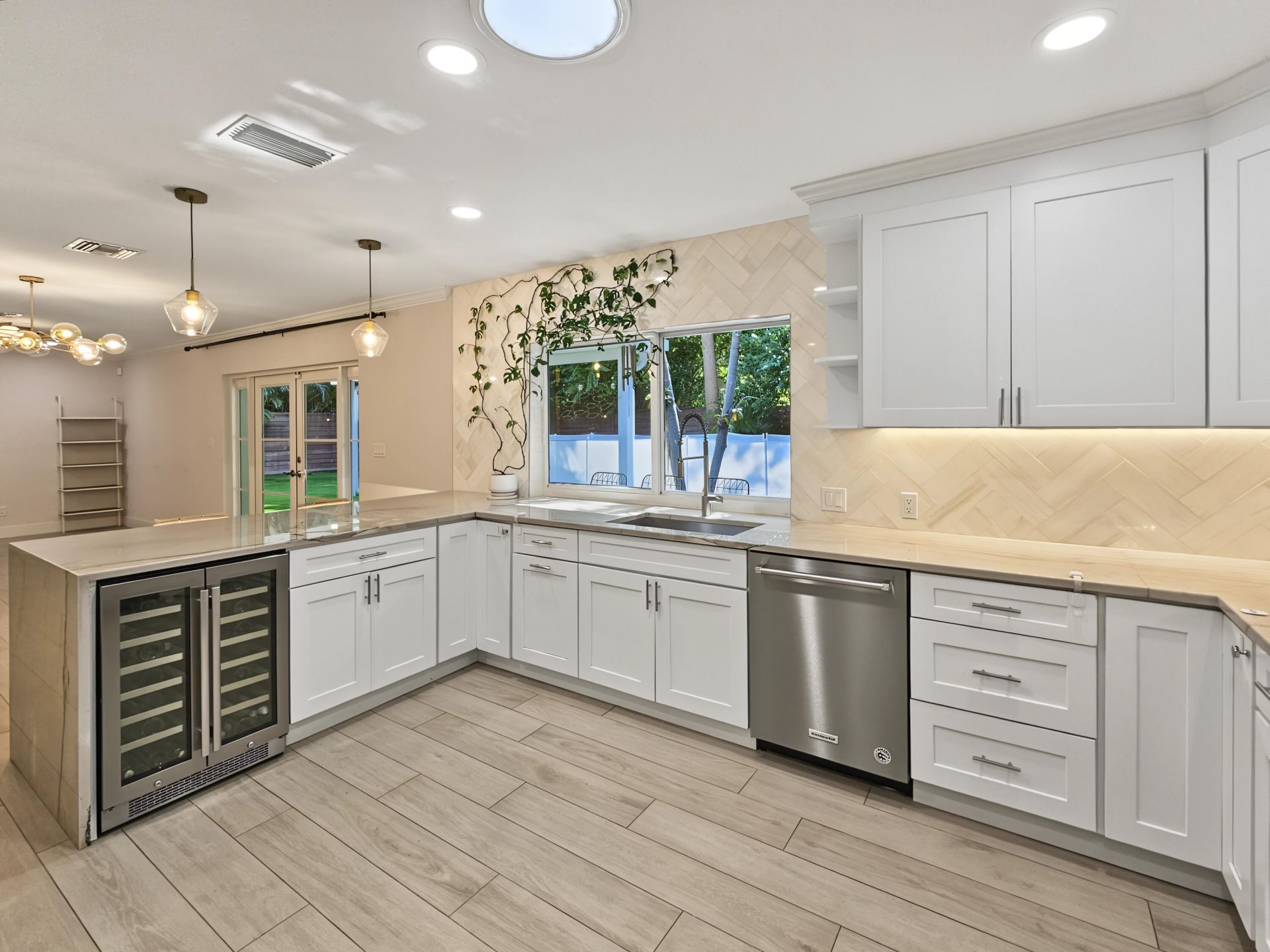2411 S Olive Avenue, West Palm Beach, FL 33401 Photo