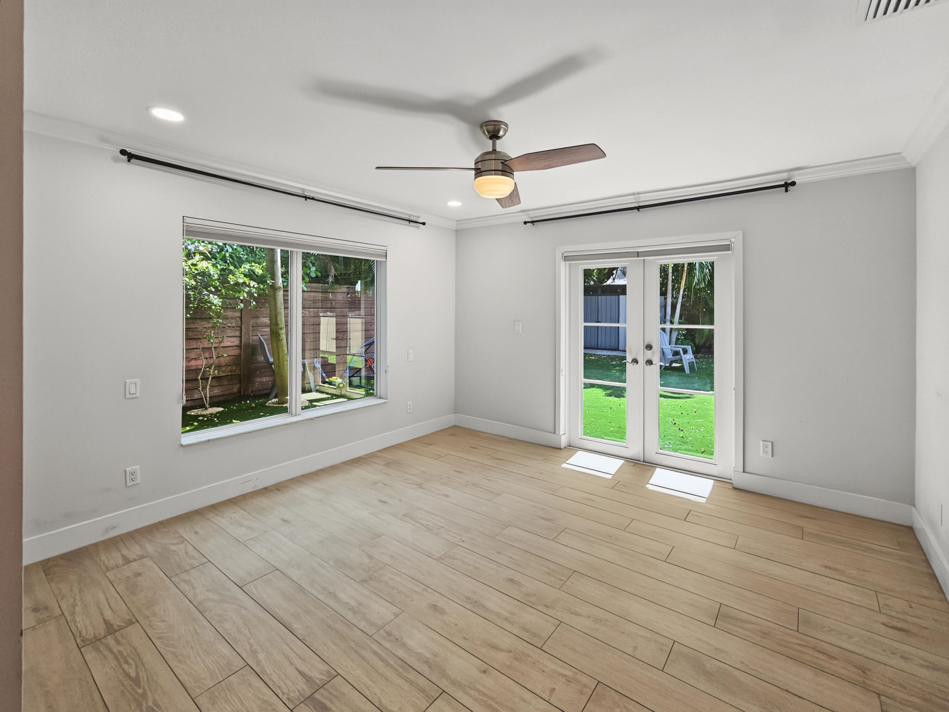 2411 S Olive Avenue, West Palm Beach, FL 33401 Photo