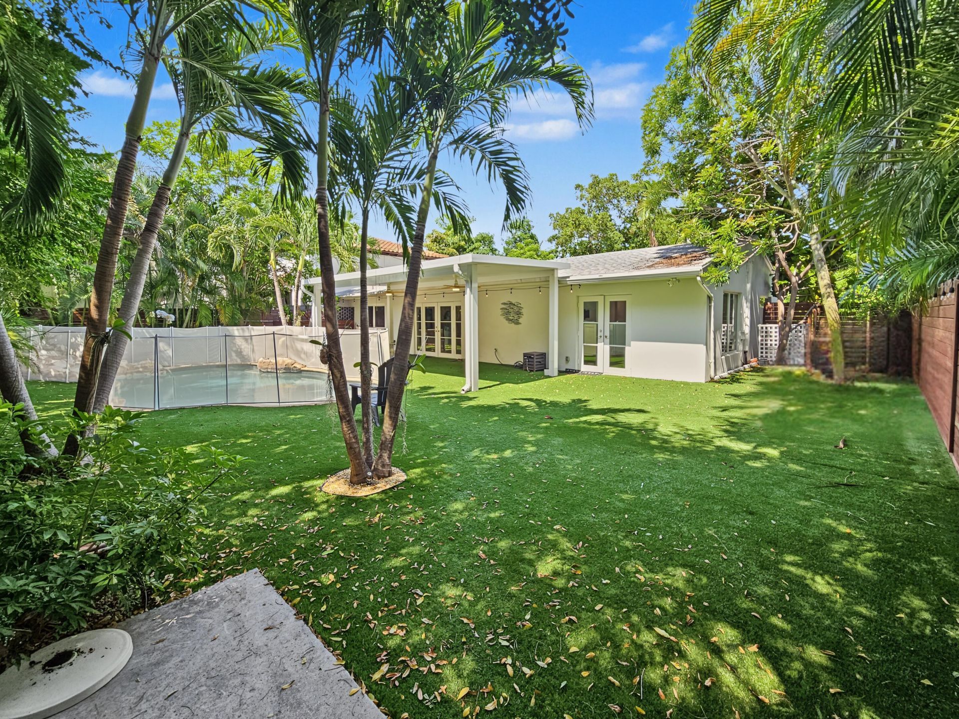 2411 S Olive Avenue, West Palm Beach, FL 33401 Photo