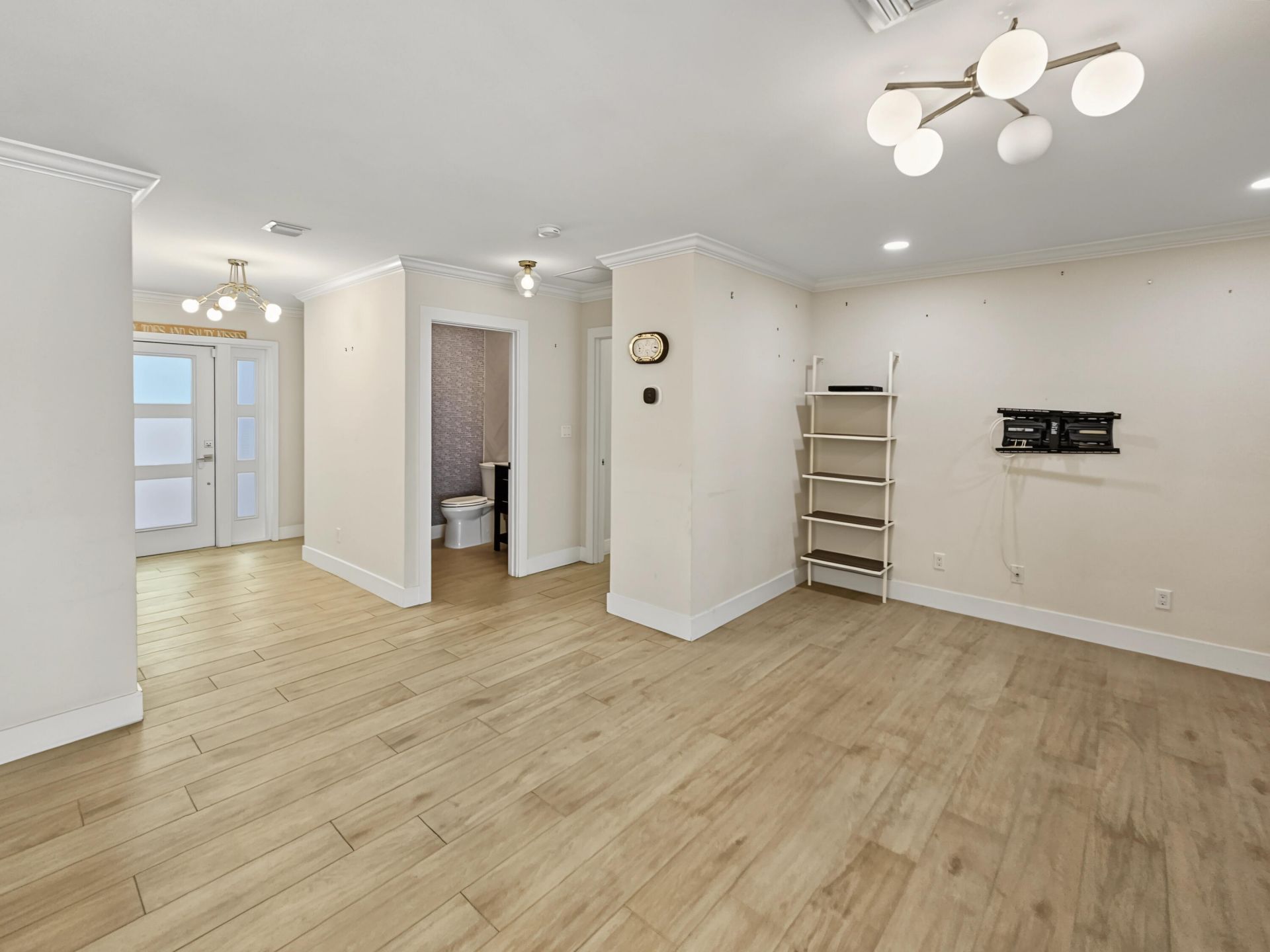 2411 S Olive Avenue, West Palm Beach, FL 33401 Photo