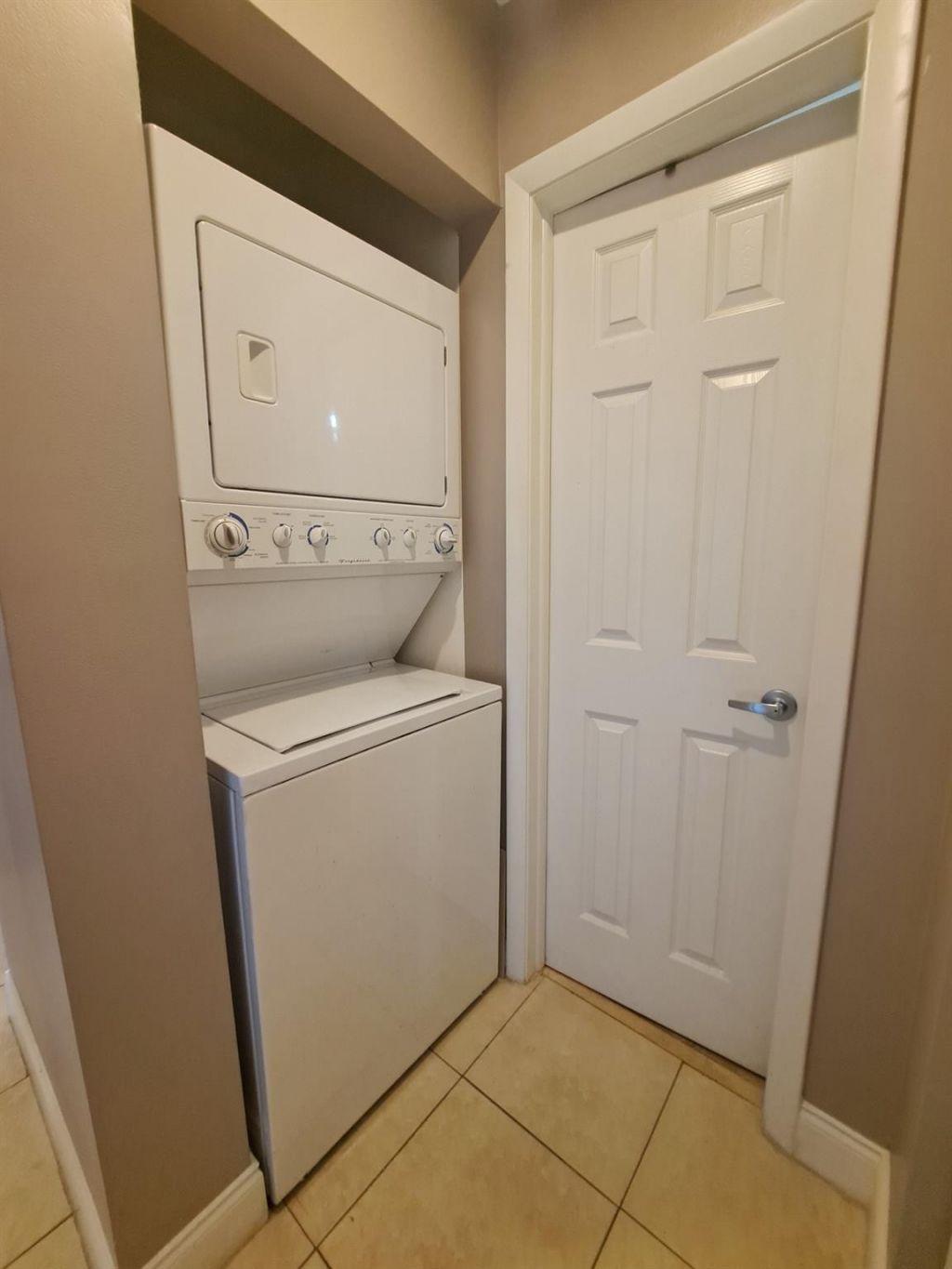11441 NW 39 Court, Unit 320-3, Coral Springs, FL 33065 Photo