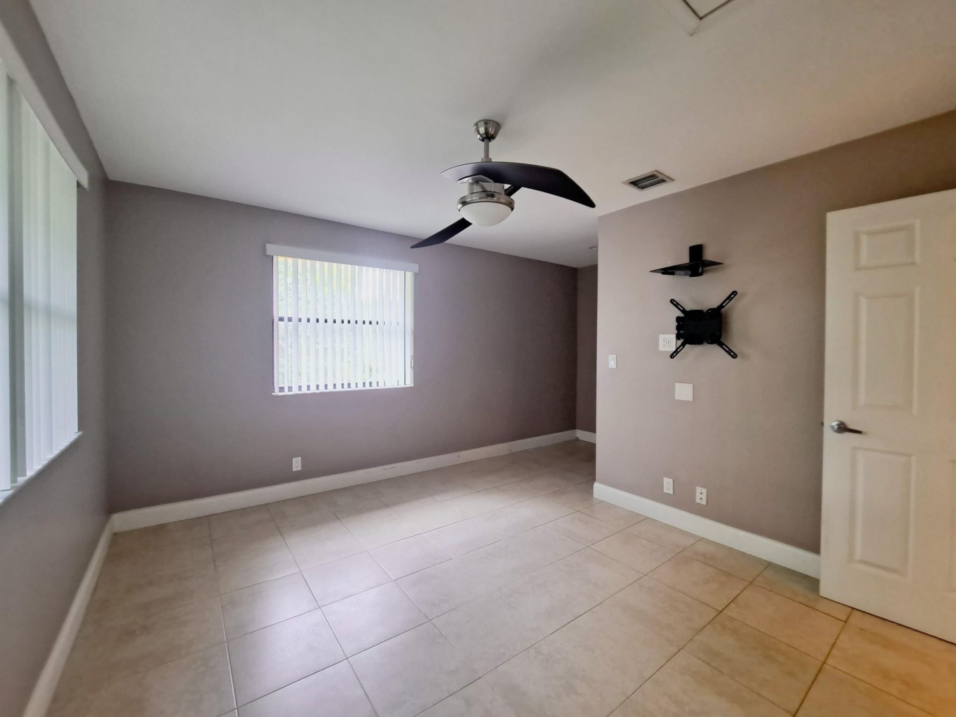 11441 NW 39 Court, Unit 320-3, Coral Springs, FL 33065 Photo