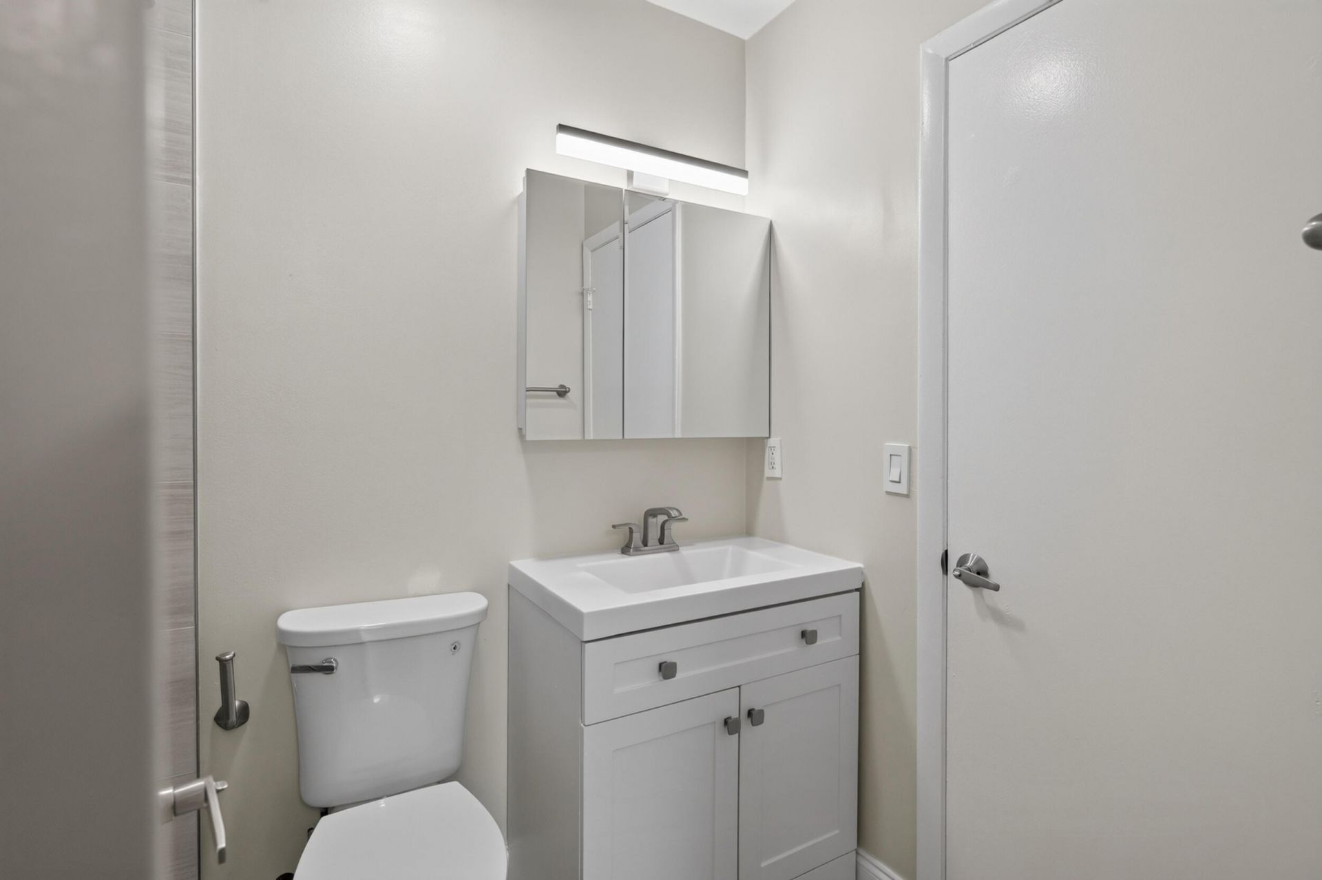 10717 Cleary Boulevard, Unit 211, Plantation, FL 33324 Photo