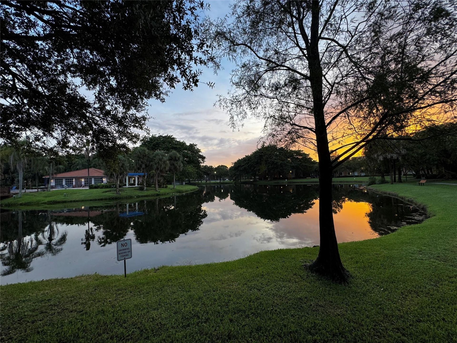 10717 Cleary Boulevard, Unit 211, Plantation, FL 33324 Photo