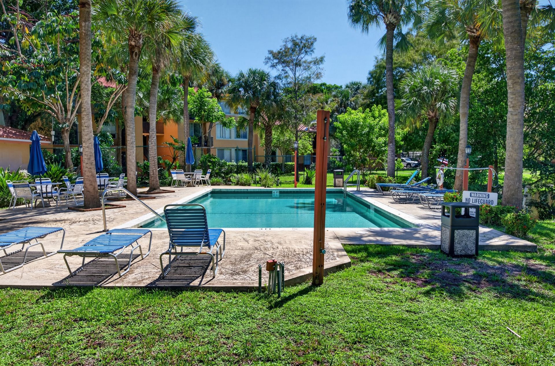 10717 Cleary Boulevard, Unit 211, Plantation, FL 33324 Photo