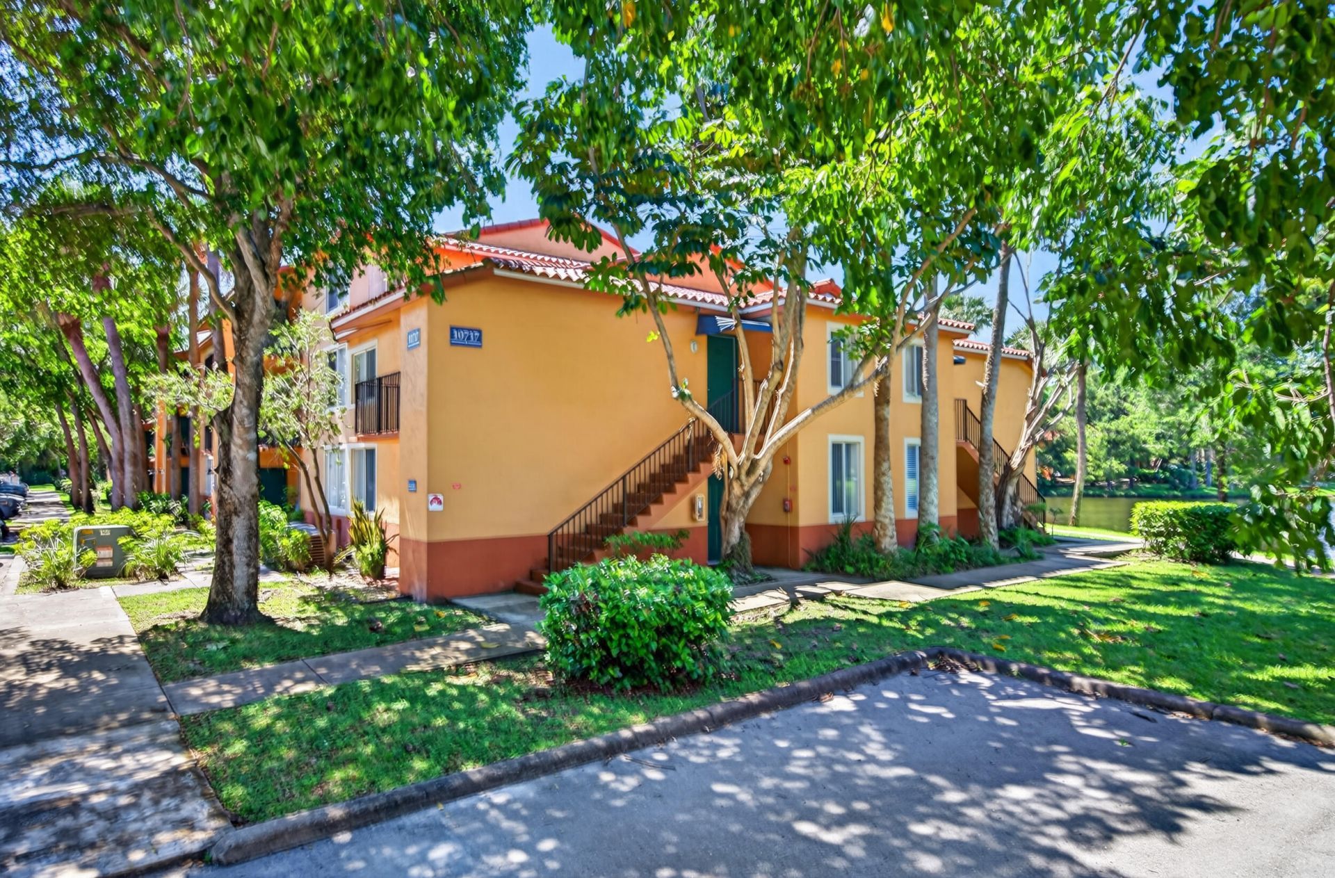 10717 Cleary Boulevard, Unit 211, Plantation, FL 33324 Photo