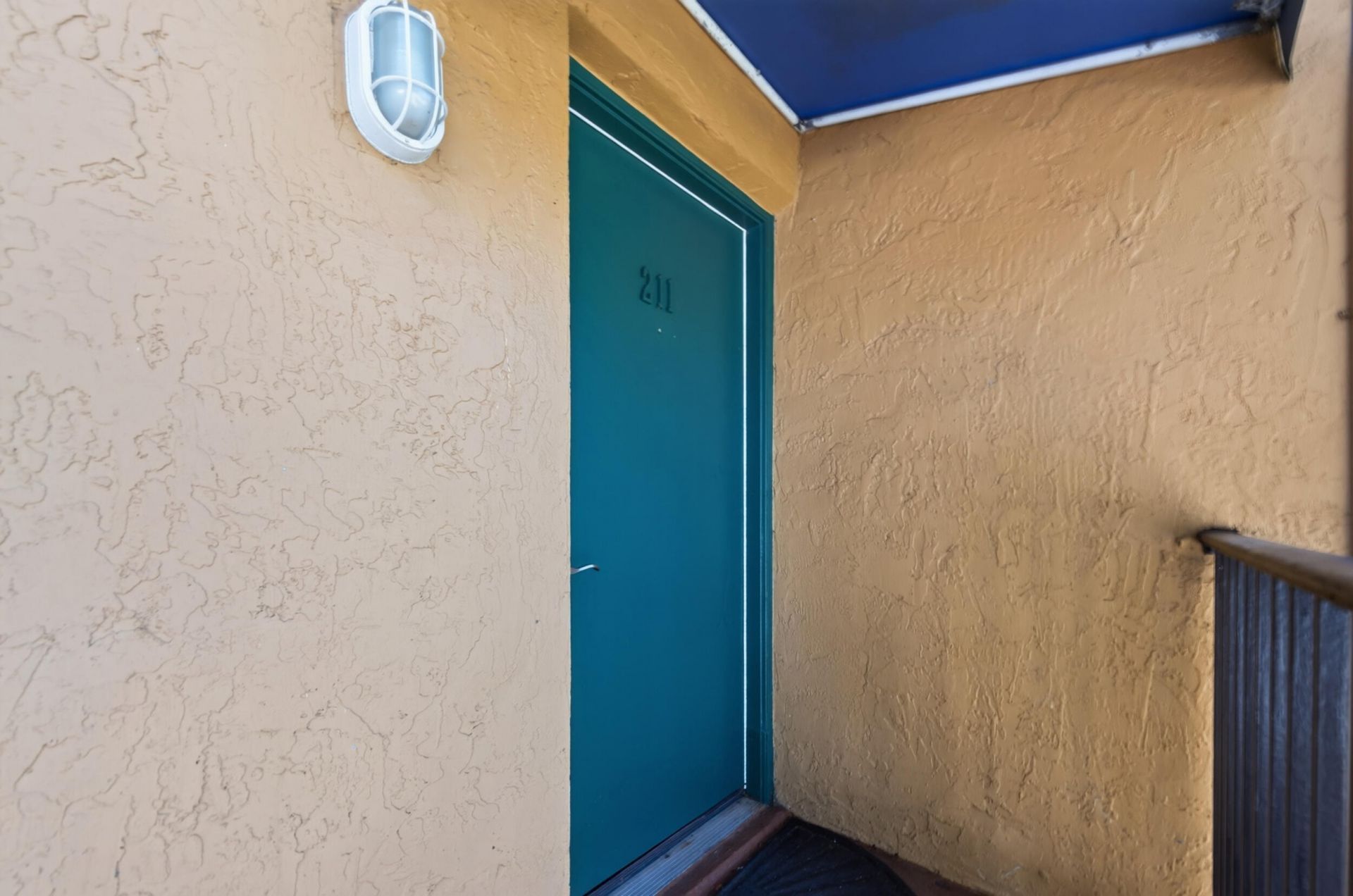 10717 Cleary Boulevard, Unit 211, Plantation, FL 33324 Photo