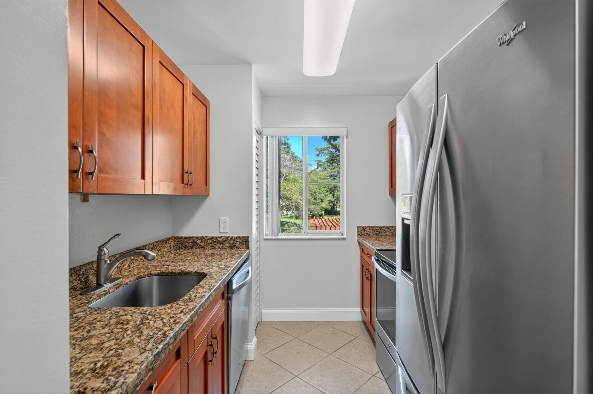 10717 Cleary Boulevard, Unit 211, Plantation, FL 33324 Photo