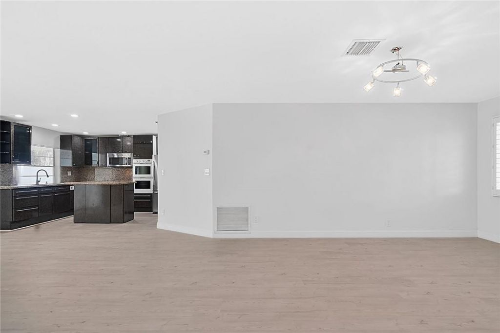 807 NW 7th Street, Boca Raton, FL 33486 Photo
