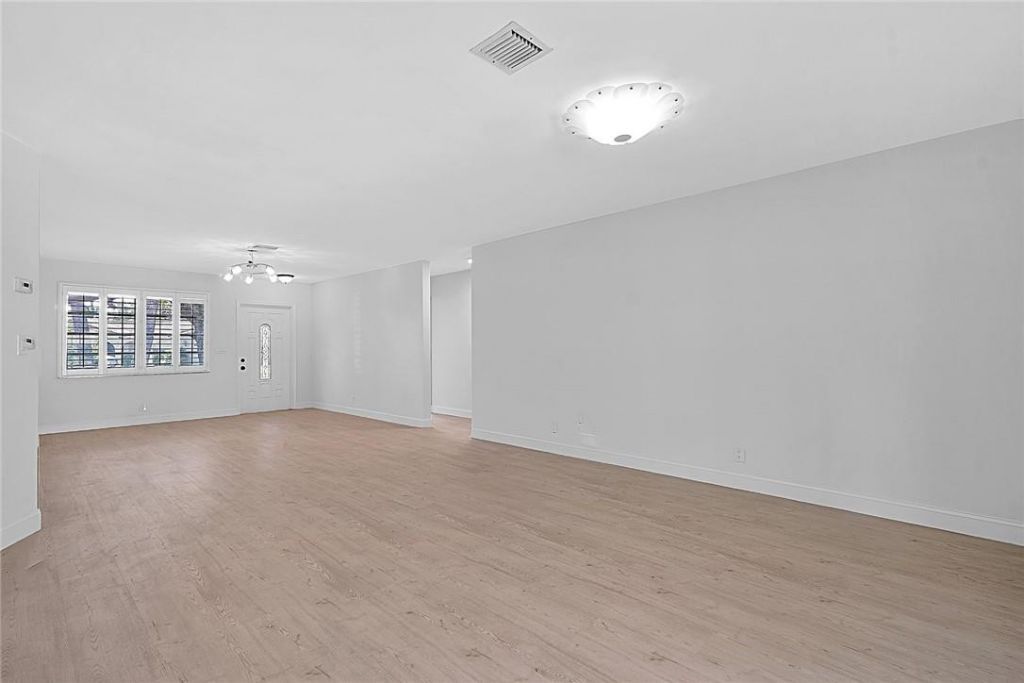 807 NW 7th Street, Boca Raton, FL 33486 Photo