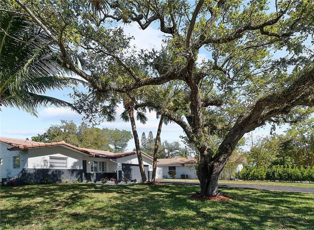 807 NW 7th Street, Boca Raton, FL 33486 Photo