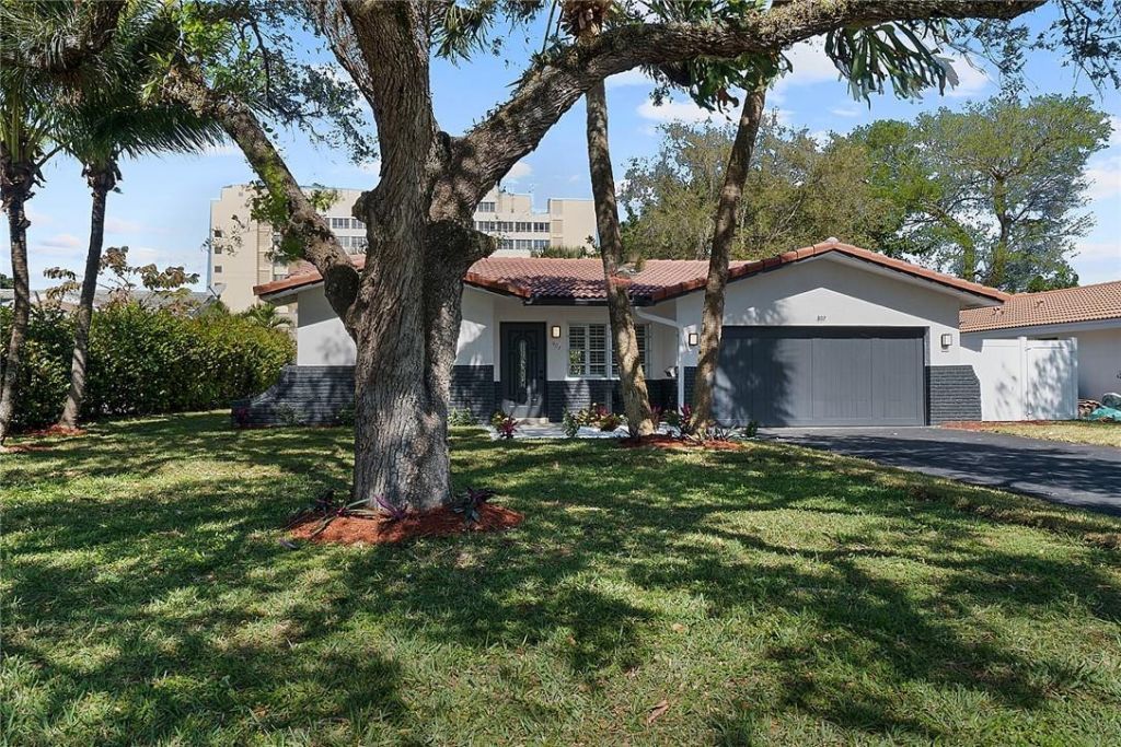 807 NW 7th Street, Boca Raton, FL 33486 Photo
