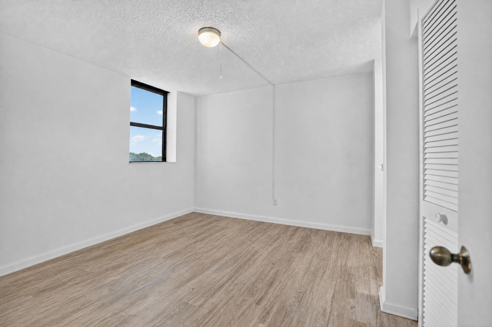 6463 La Costa Drive, Unit 402, Boca Raton, FL 33433 Photo