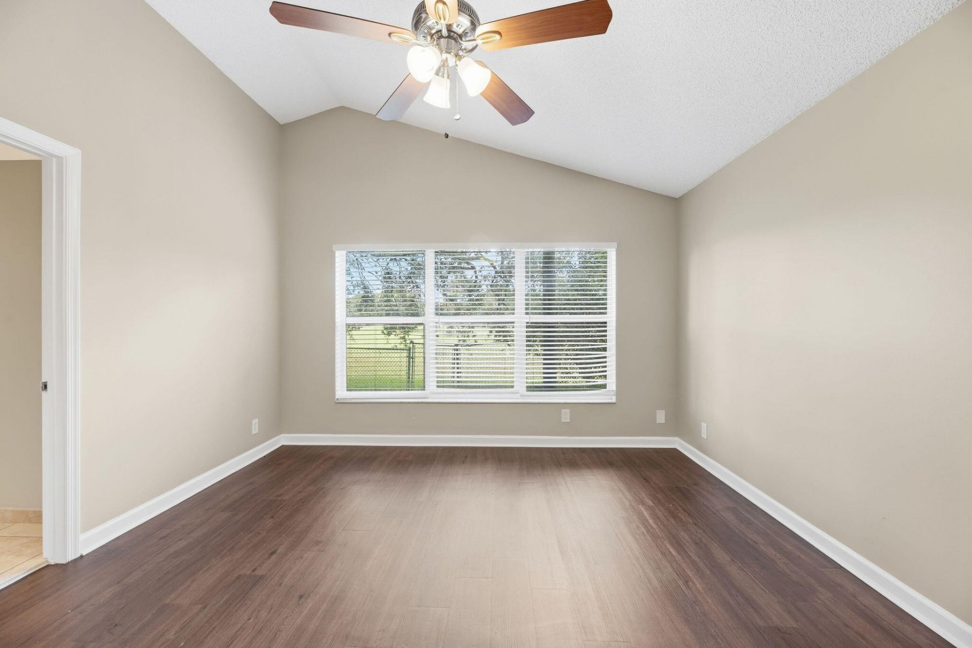 9823 N Grand Duke Circle, Tamarac, FL 33321 Photo