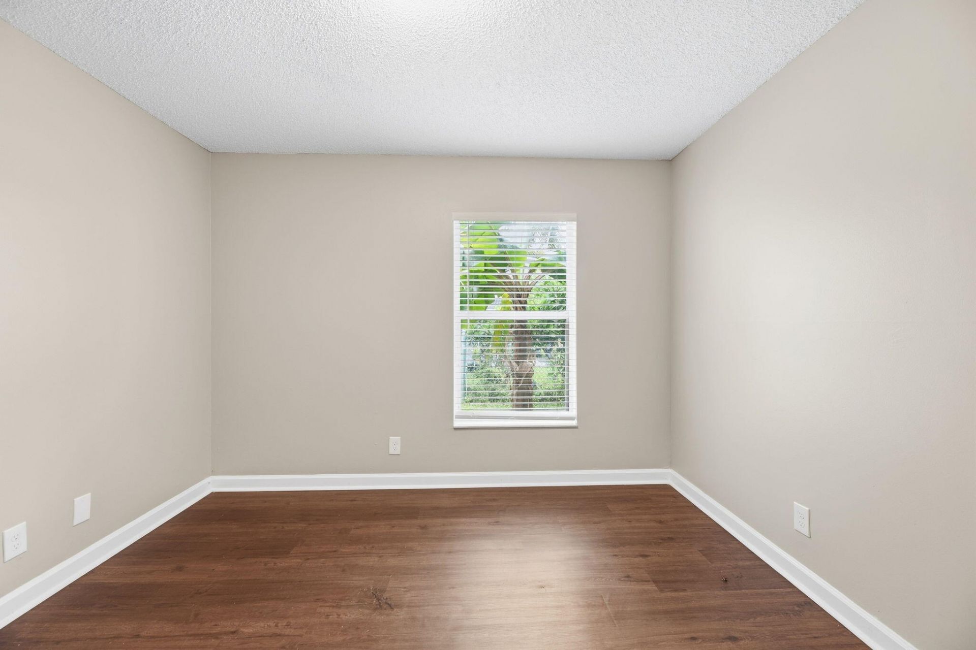 9823 N Grand Duke Circle, Tamarac, FL 33321 Photo