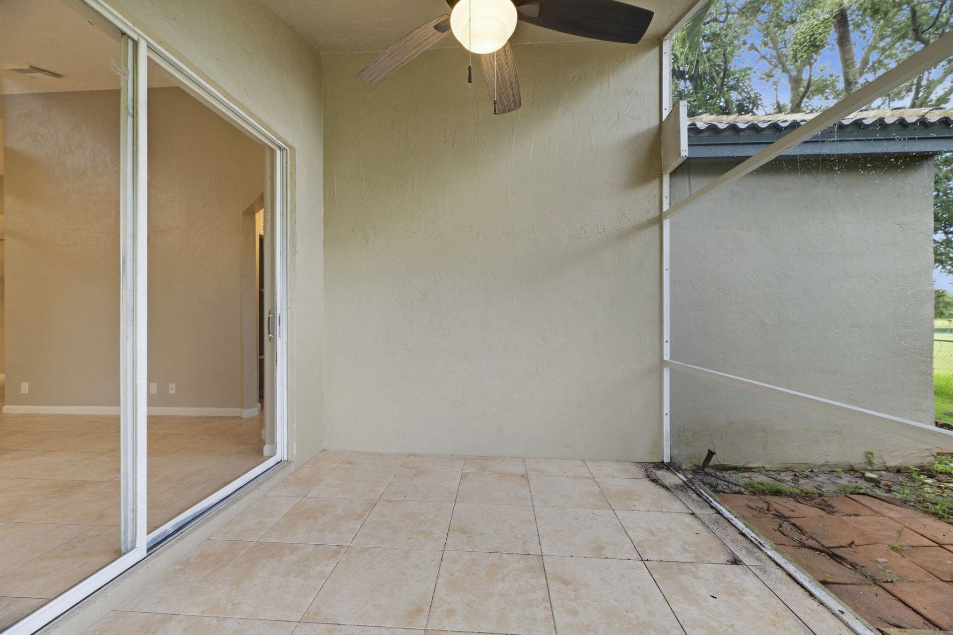 9823 N Grand Duke Circle, Tamarac, FL 33321 Photo