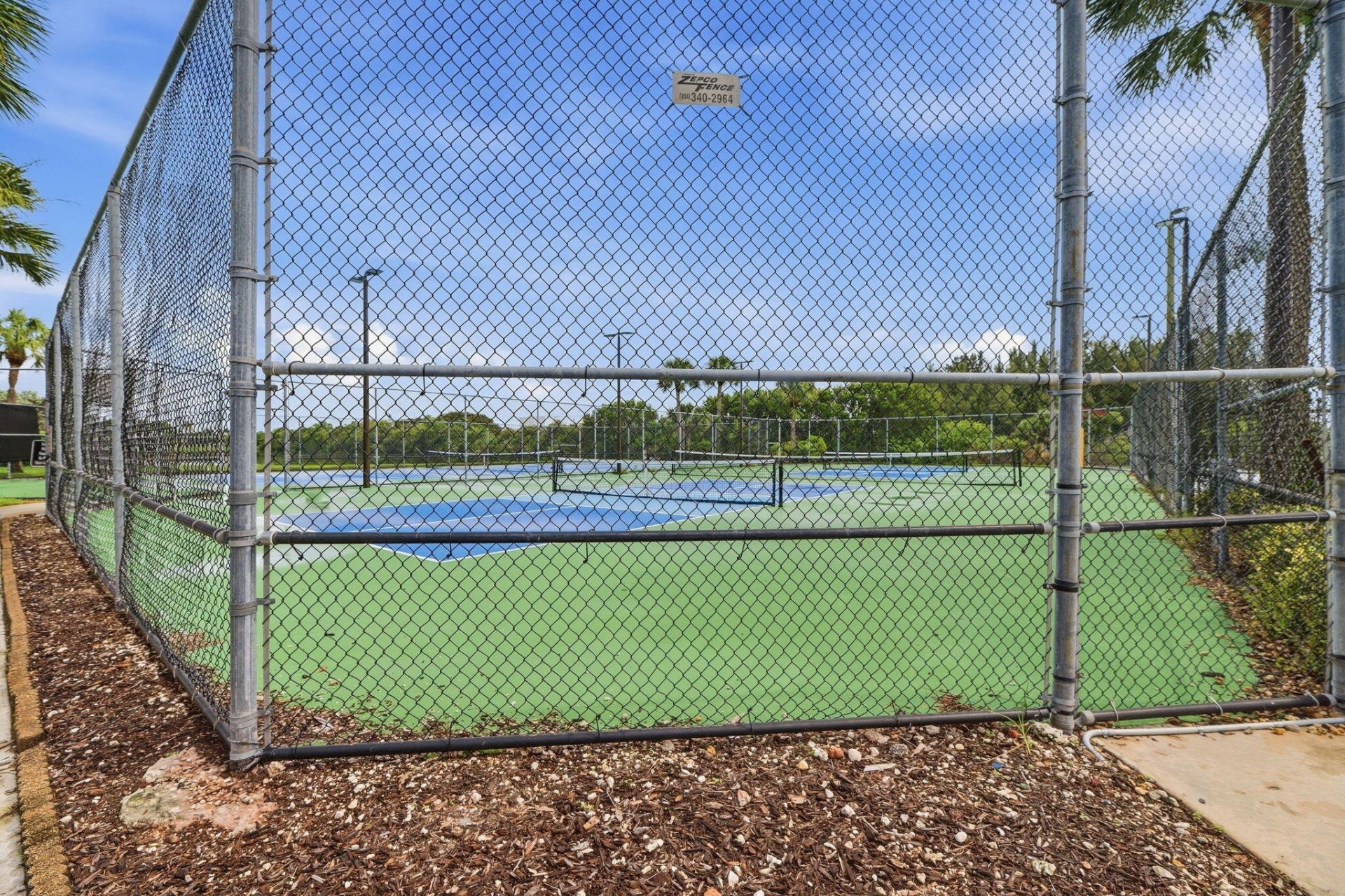 9823 N Grand Duke Circle, Tamarac, FL 33321 Photo