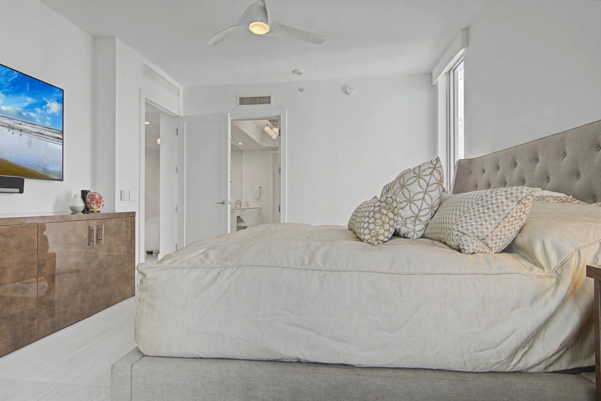 3 Water Club Way, Unit 1201, North Palm Beach, FL 33408 Photo