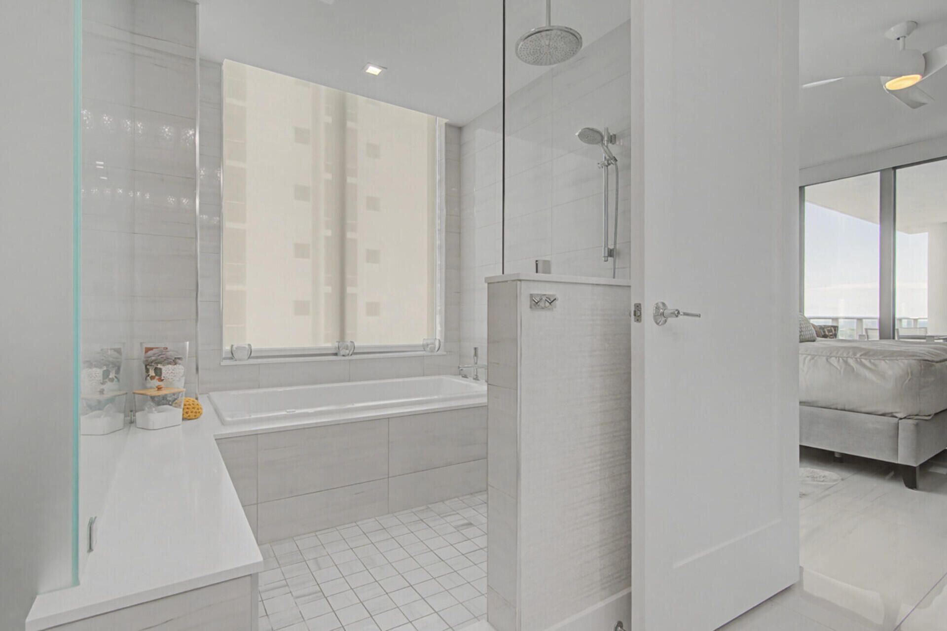 3 Water Club Way, Unit 1201, North Palm Beach, FL 33408 Photo