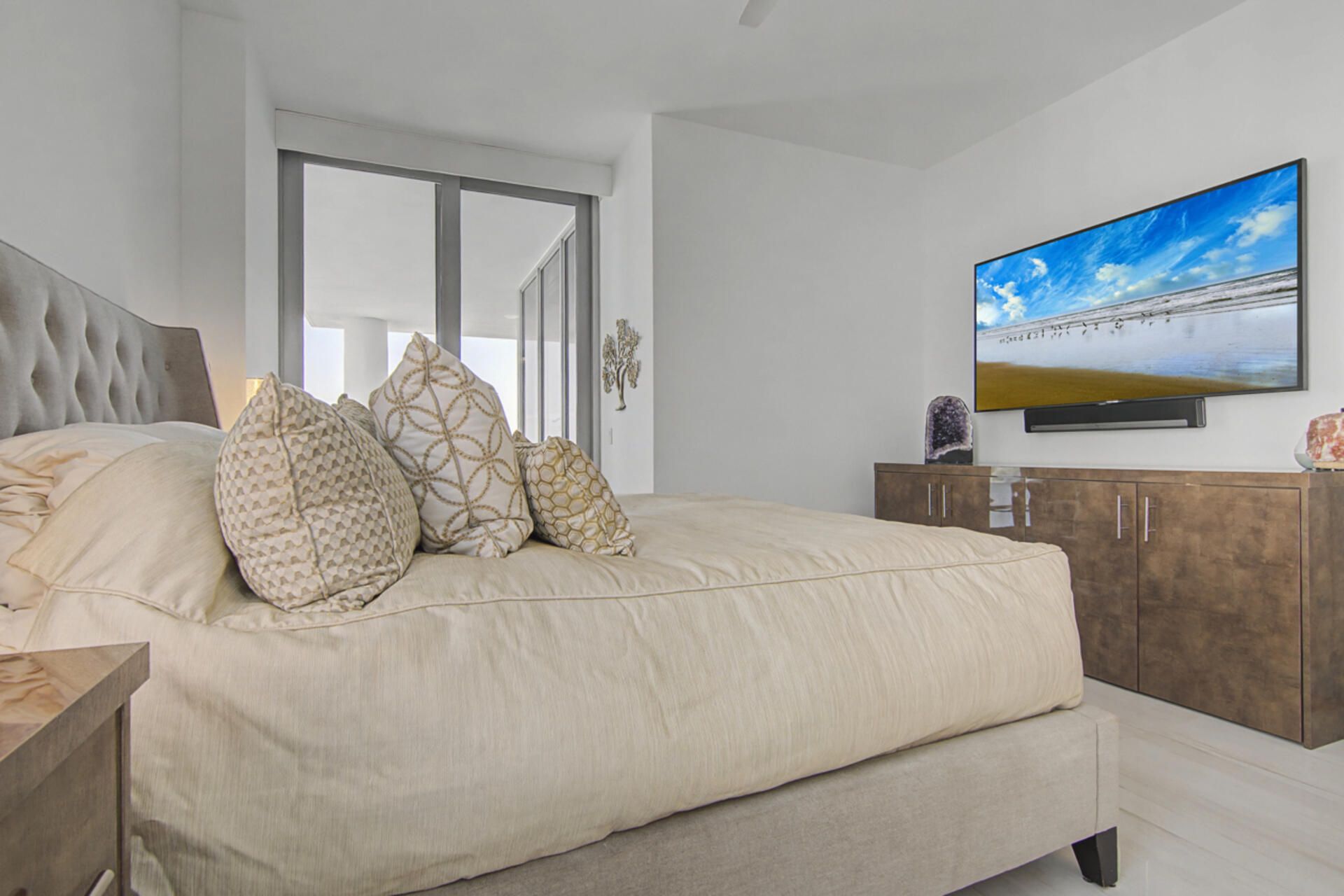 3 Water Club Way, Unit 1201, North Palm Beach, FL 33408 Photo