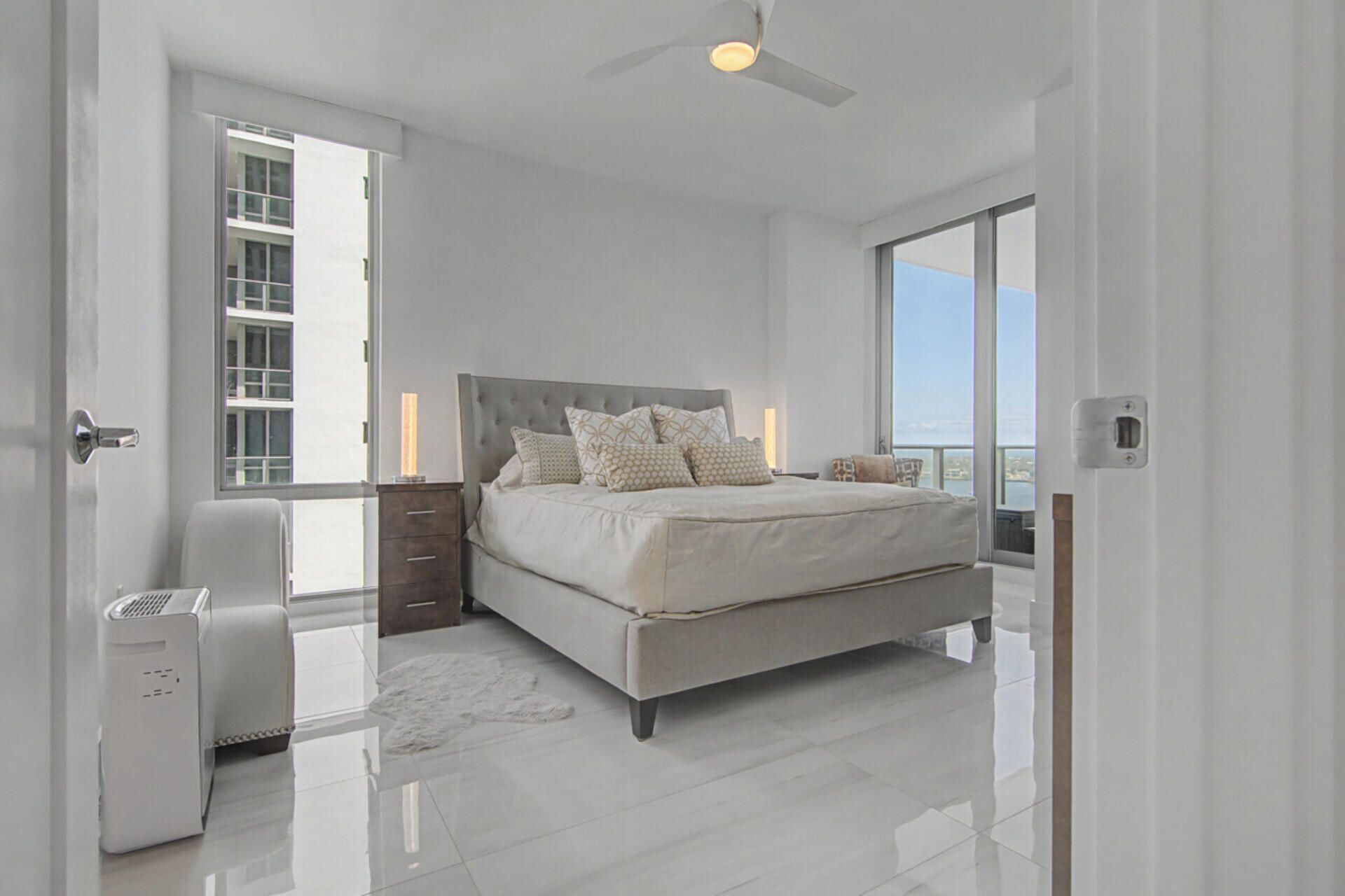 3 Water Club Way, Unit 1201, North Palm Beach, FL 33408 Photo
