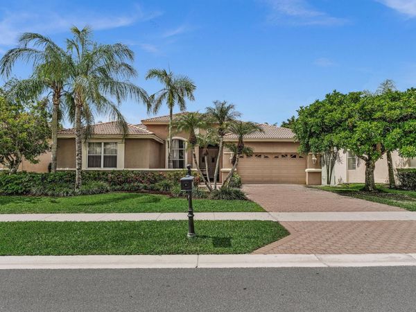 18700 OCEAN MIST Drive, Boca Raton, FL 33498