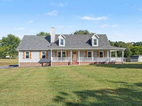 2612 Derby Run Rd , Springfield, TN 37172