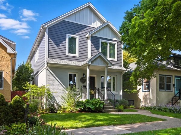 1130 Dewey Avenue , Evanston, IL 60202