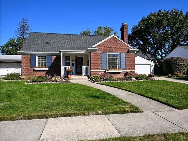 4444 Samoset Road , Royal Oak, Mi 48073