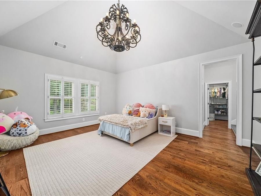 Property Image 80