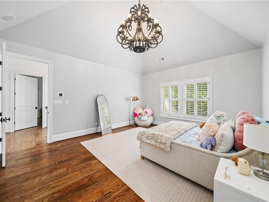 Property Image 81