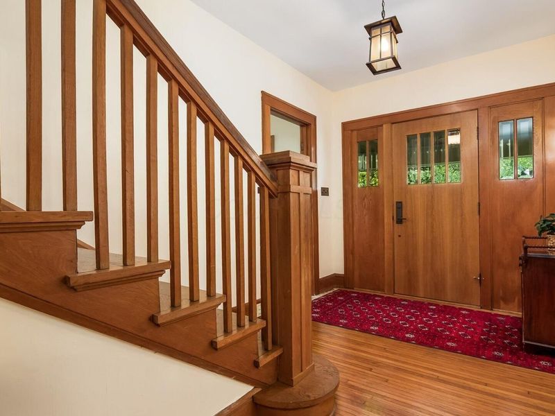 117 S Plum Street, Granville, OH 43023 Photo 3