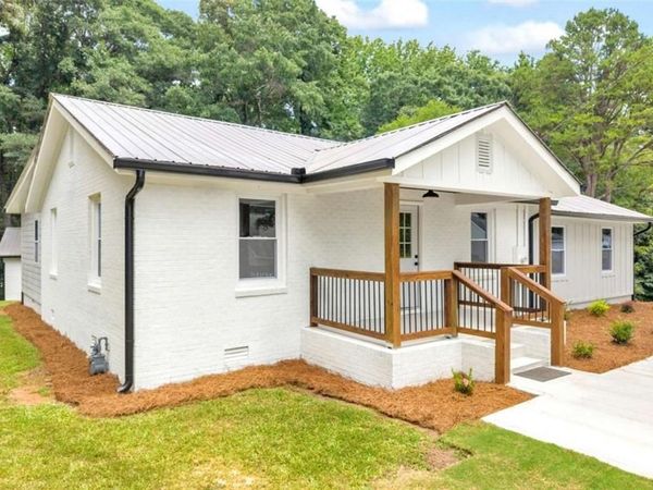 152 Mountain Creek Drive, Pendergrass, GA 30567