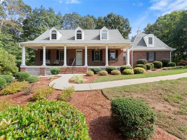 149 Wyndage Court , Cornelia, GA 30531