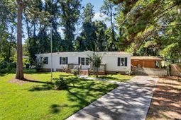 131 Blackberry Lane photo 4