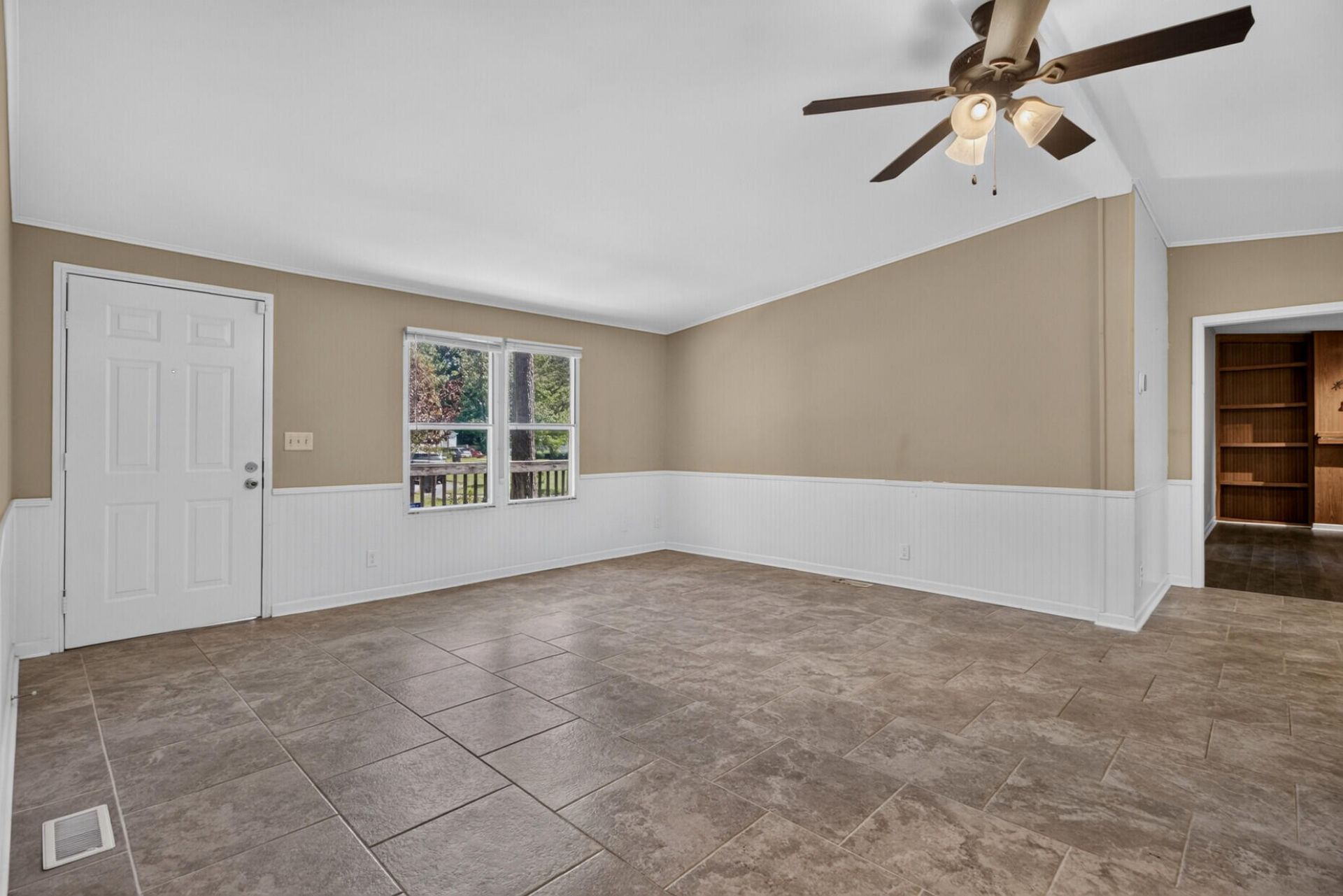 131 Blackberry Lane Photo 8