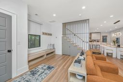 839 White Oak Drive photo 4