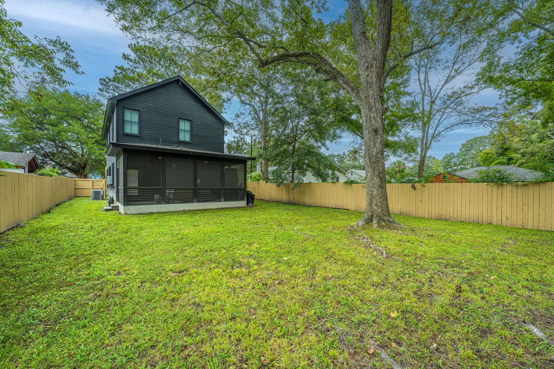 839 White Oak Drive Photo 31