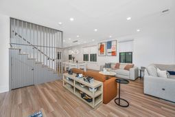 839 White Oak Drive photo 4
