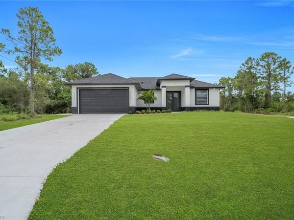 325 Leruth AVE , LEHIGH ACRES, FL 33974