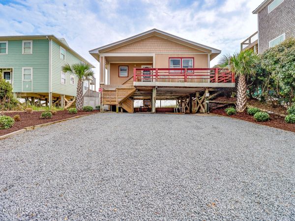 1112 N Shore Drive , Surf City, NC 28445