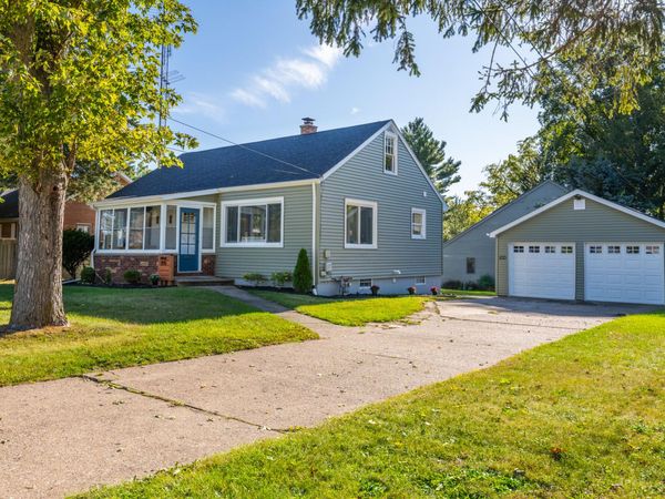 2115 Langley Avenue, St. Joseph, MI 49085