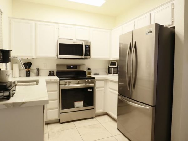 7801 N 44TH Drive, Unit 1142, Glendale, AZ 85301