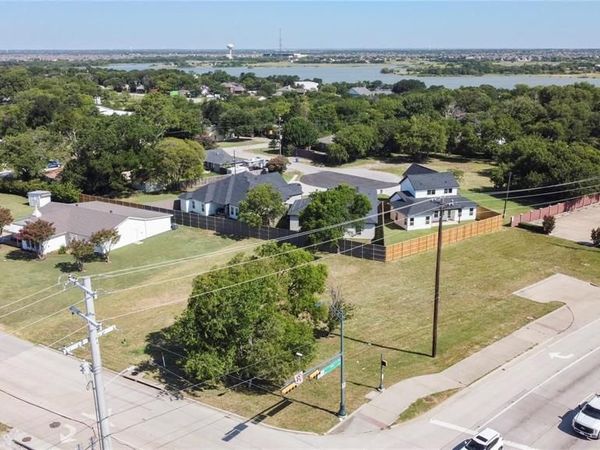 7501 Main Street , The Colony, TX 75056