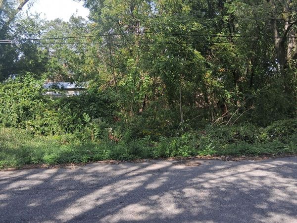 3518 E 35th Avenue , Lake Station, IN 46405